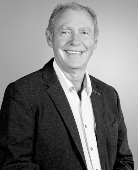 iwp-trainer-manfred-kalbfleisch_277x341